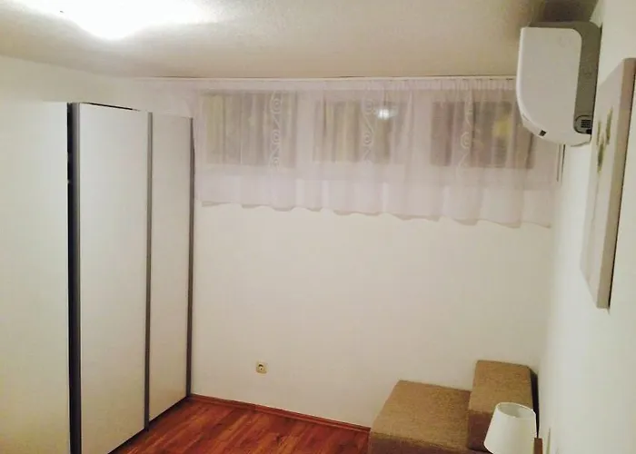 Apartman Bellus Apartment-completely Renovated *